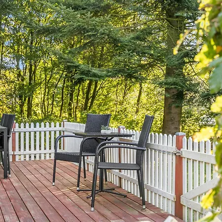 Дом отдыха 3 Bedroom Pet Friendly In